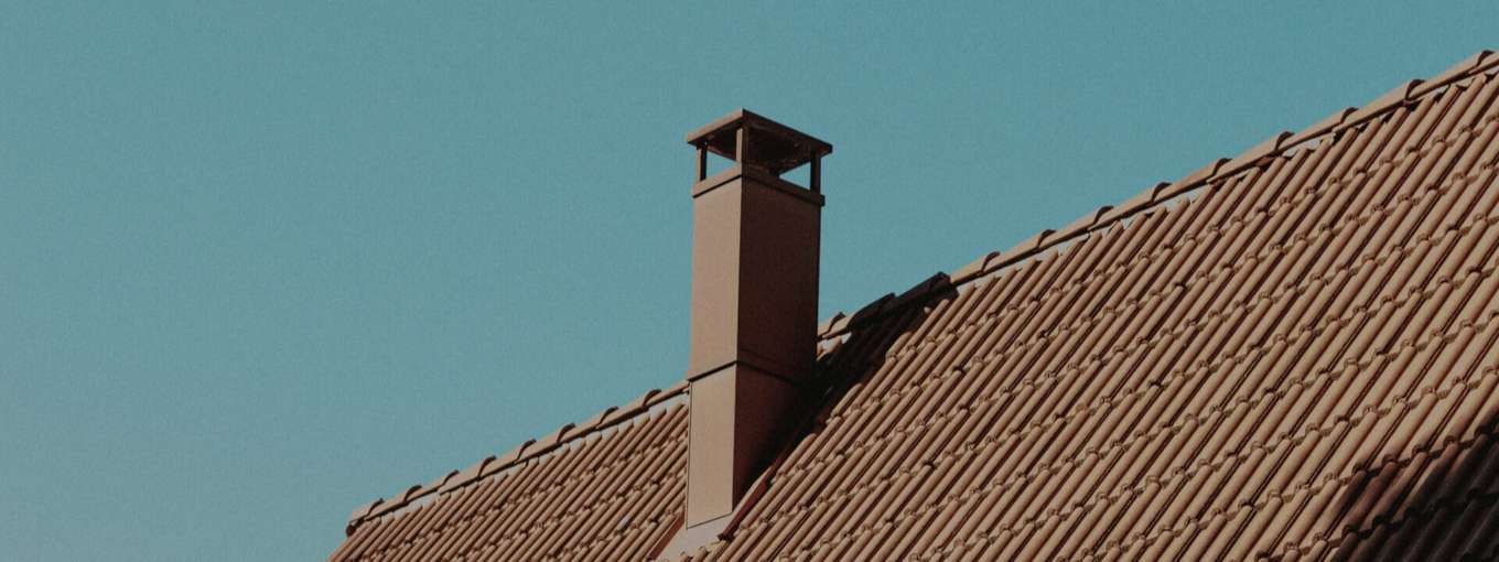 Ramoneur en Ardèche – cheminée, poêle à granulés et conduits de fumée